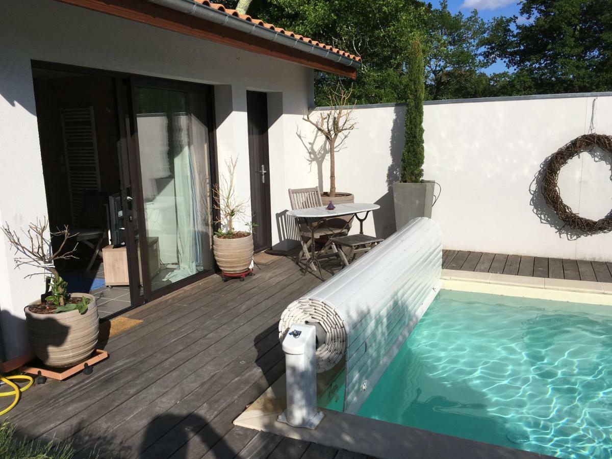 La Casa Bonita Bed & Breakfast Martignas-sur-Jalle Bagian luar foto