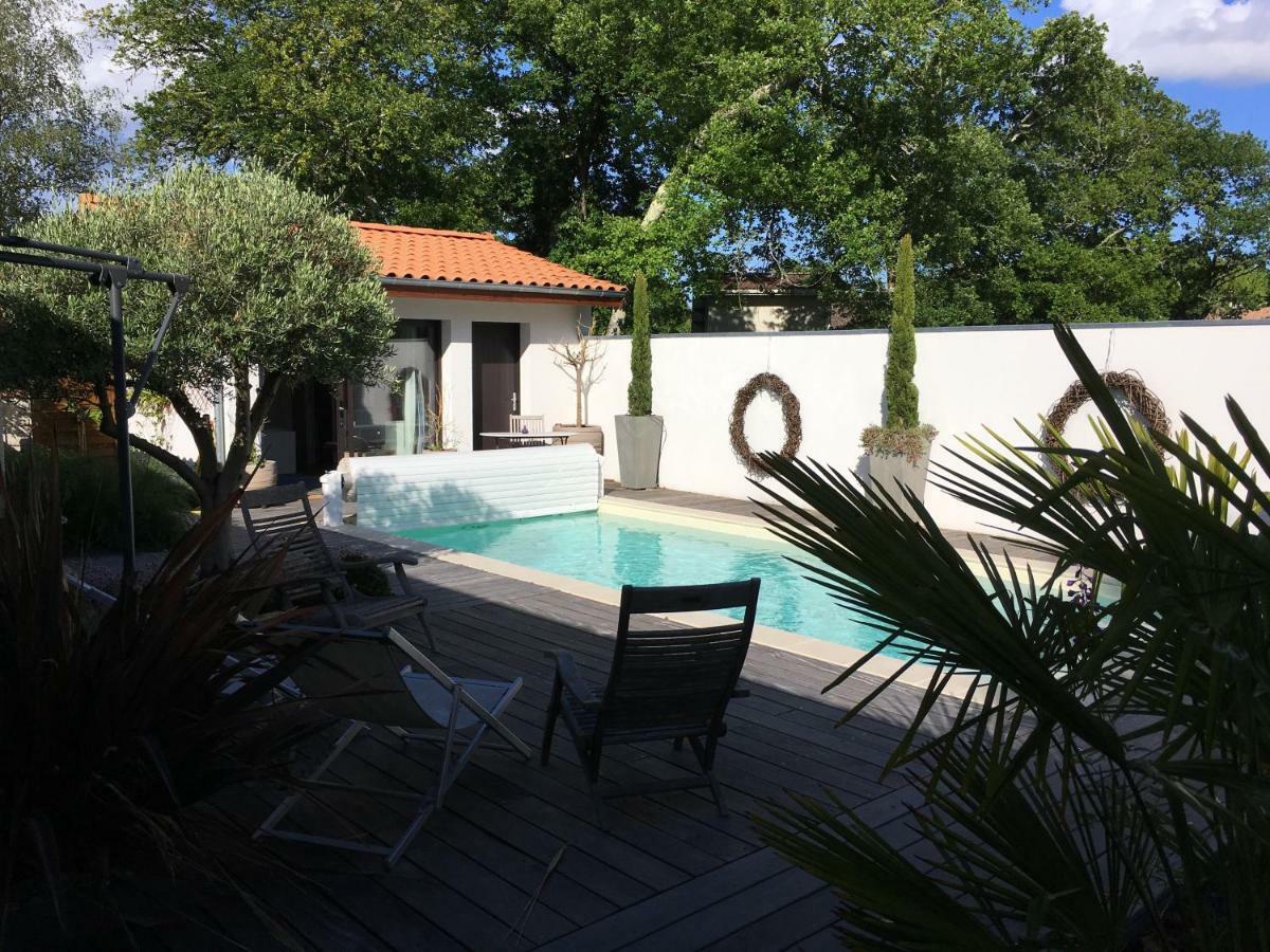 La Casa Bonita Bed & Breakfast Martignas-sur-Jalle Bagian luar foto